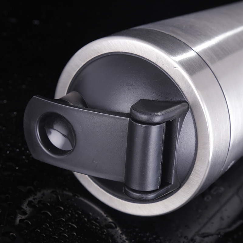 11231925627_667084686